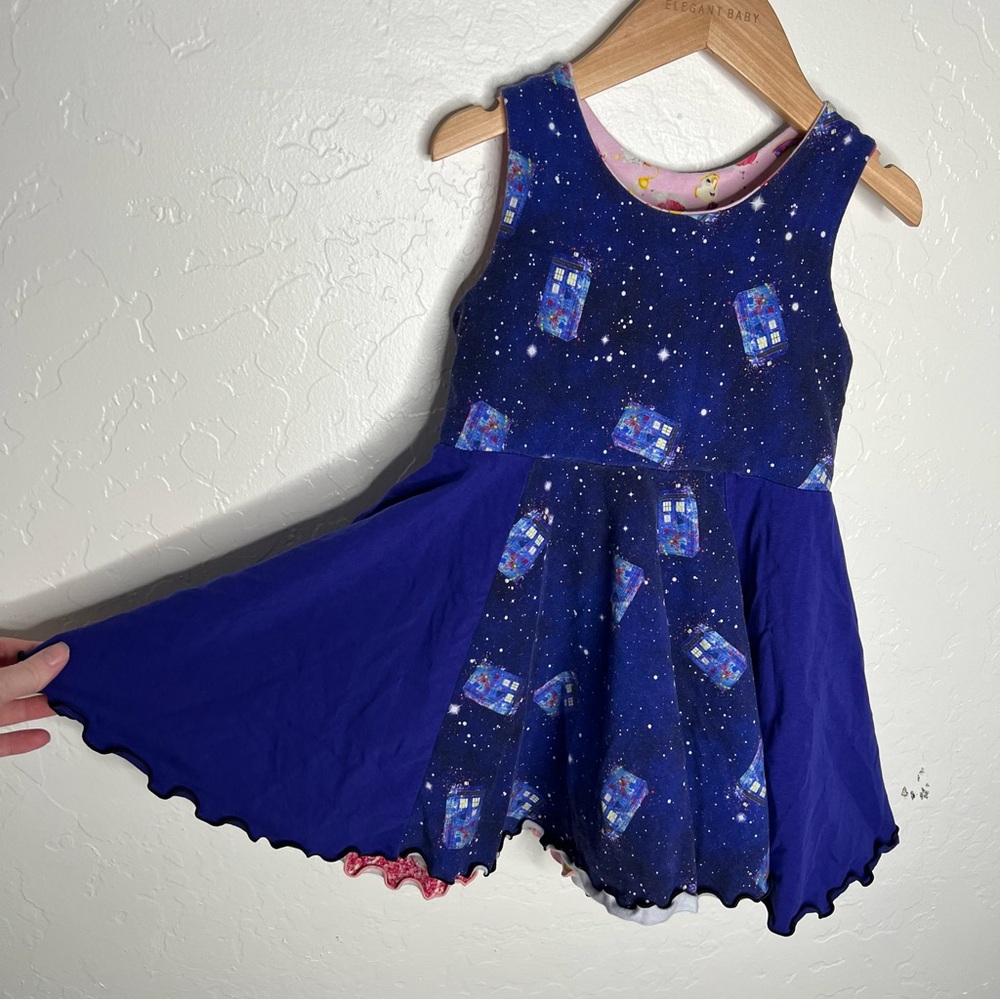 Beauty & the Beast / Dr Who Reversible Dress handmade Shop NO TAG size 5/6? - Picture 7 of 10